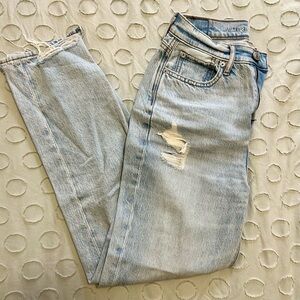 American Eagle high waist 90s boyfriend jeans
